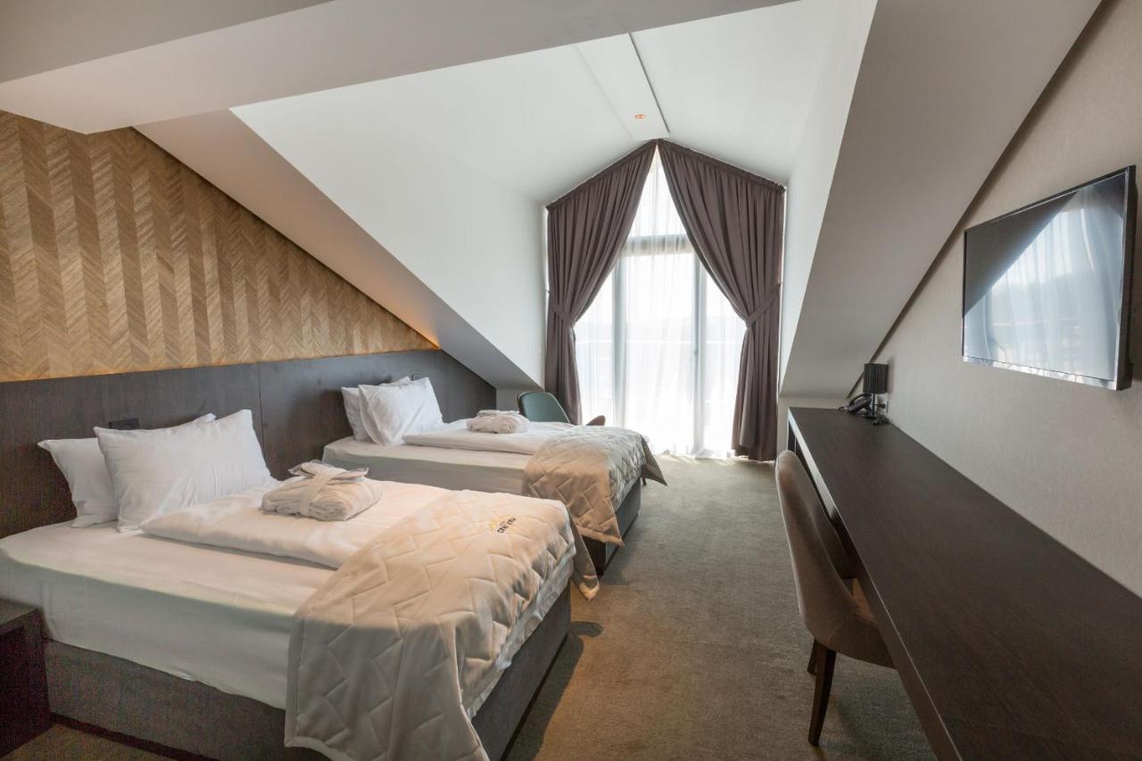 Hotel Crni Vrh Divčibare Exteriör bild